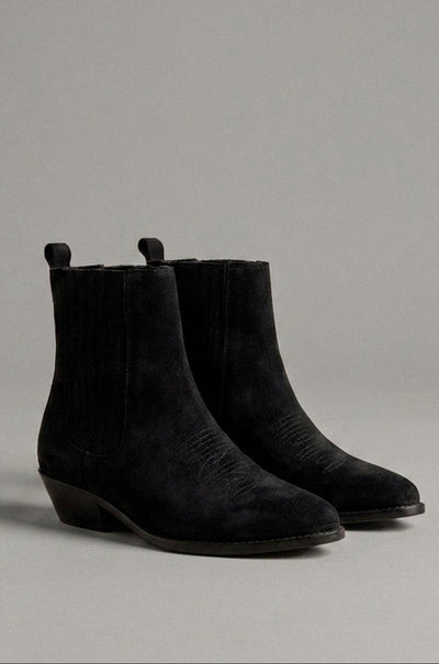 Bobby Boot