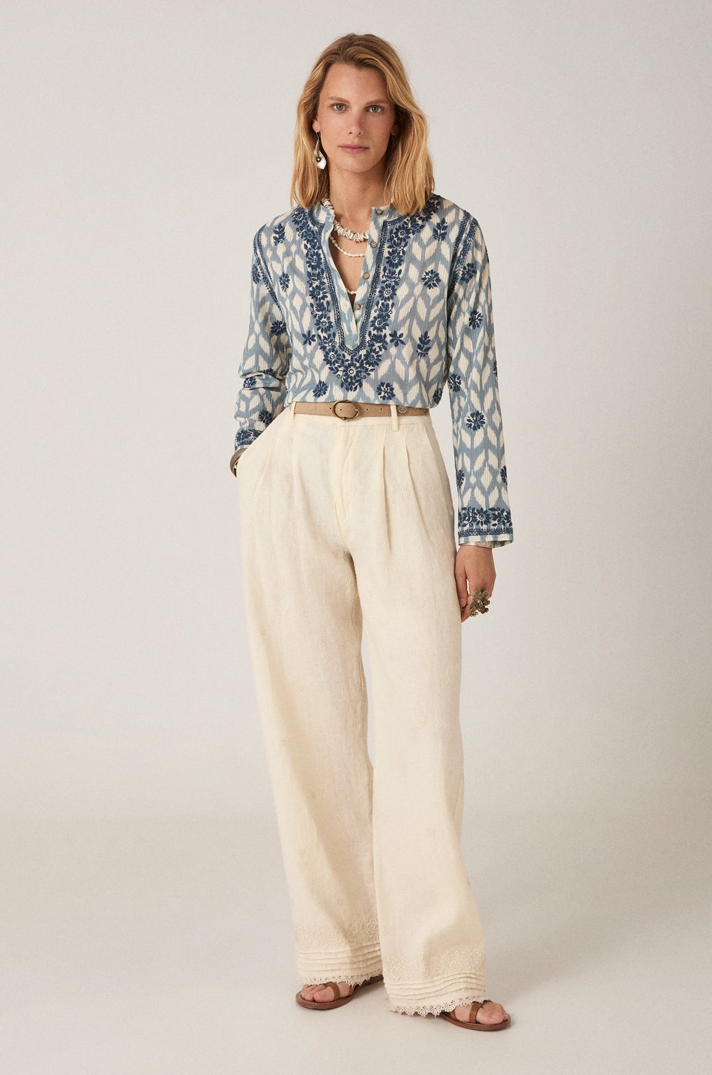 Meera Blouse – Maison Hotel