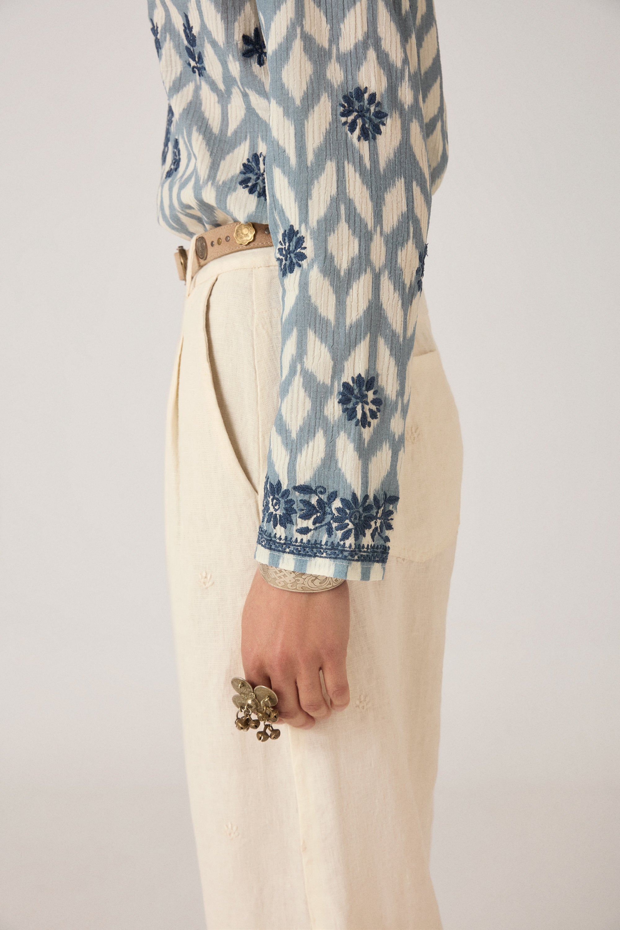Meera Blouse – Maison Hotel