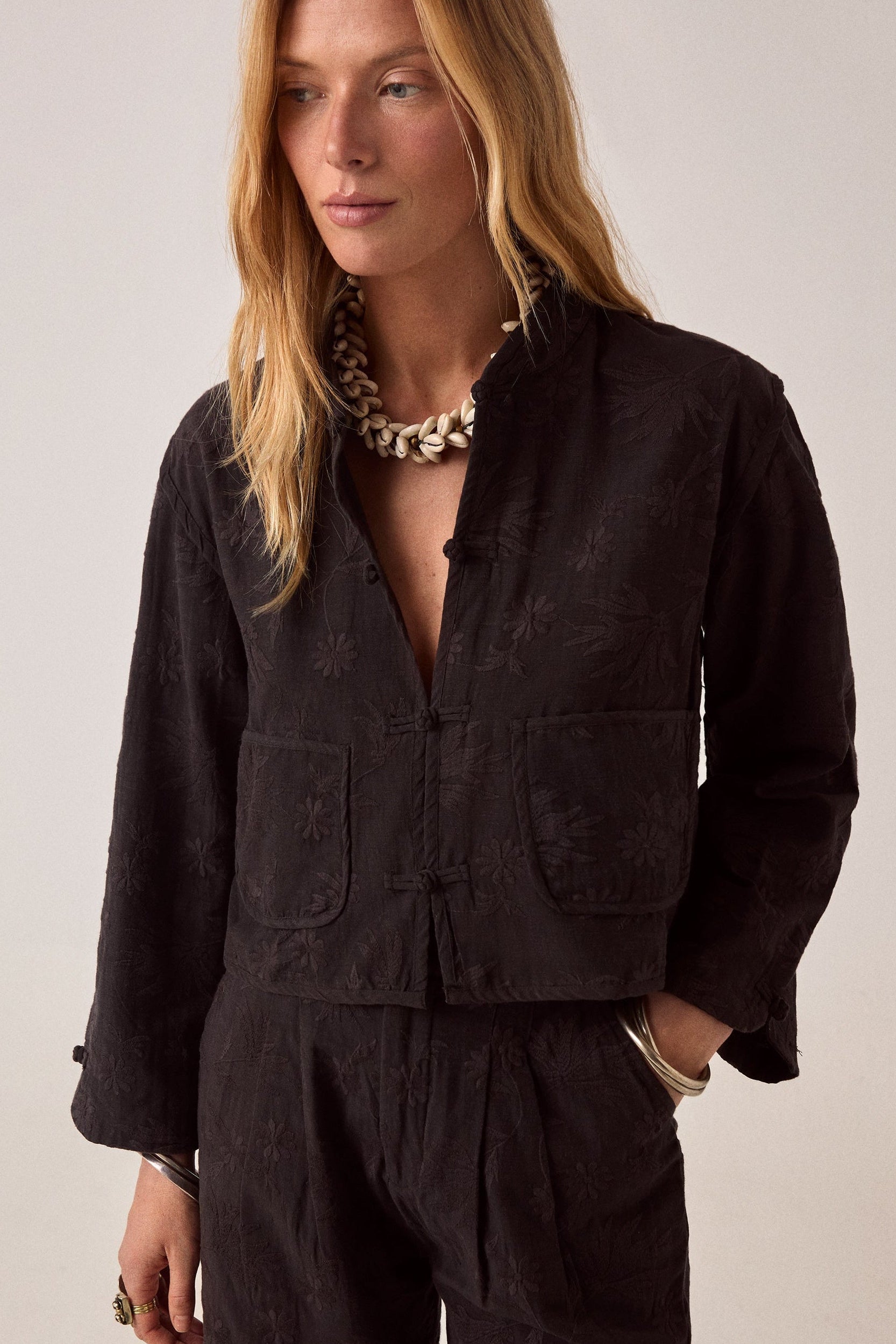 Lotus Jacket – Maison Hotel