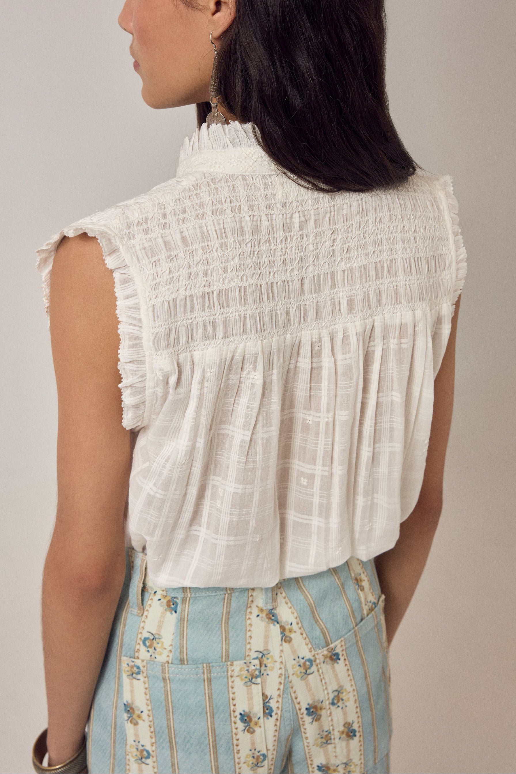 Elvis Sleeveless Blouse