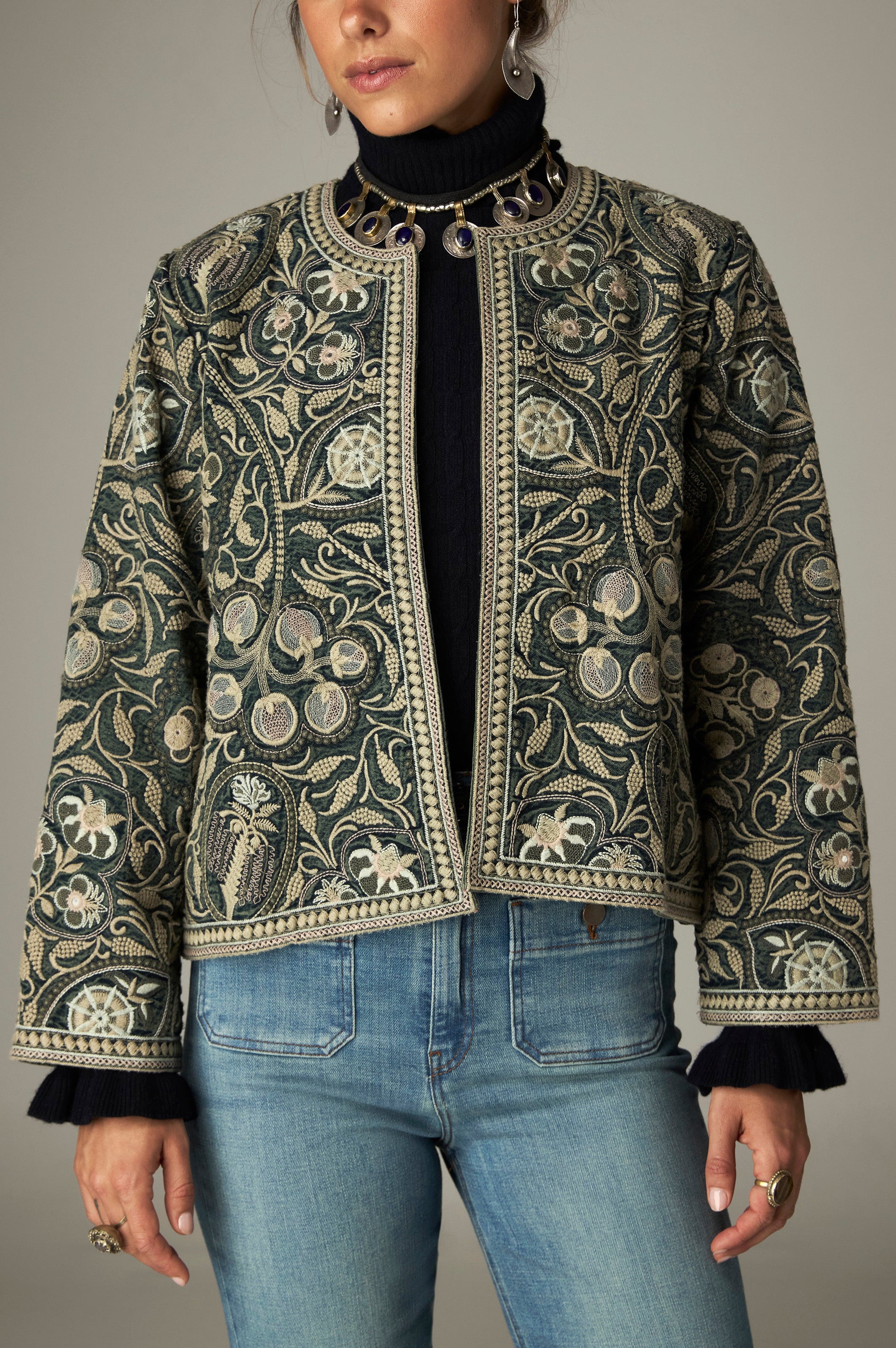 Abu Jacket