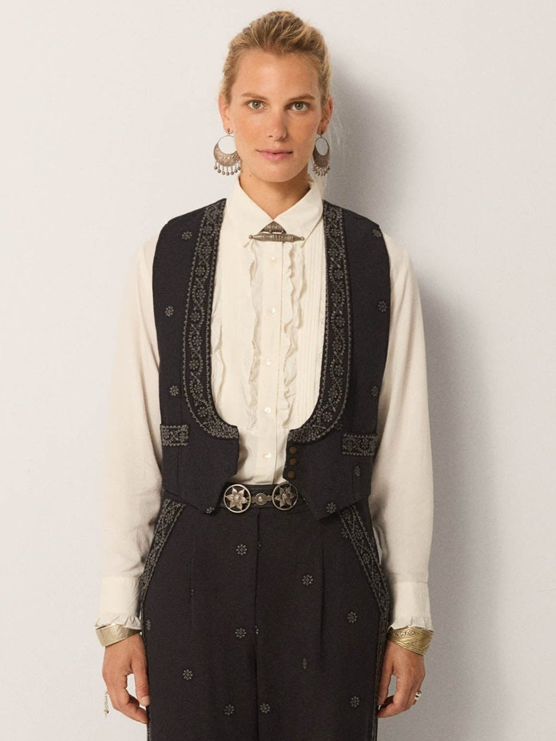 Lupita Vest – Maison Hotel