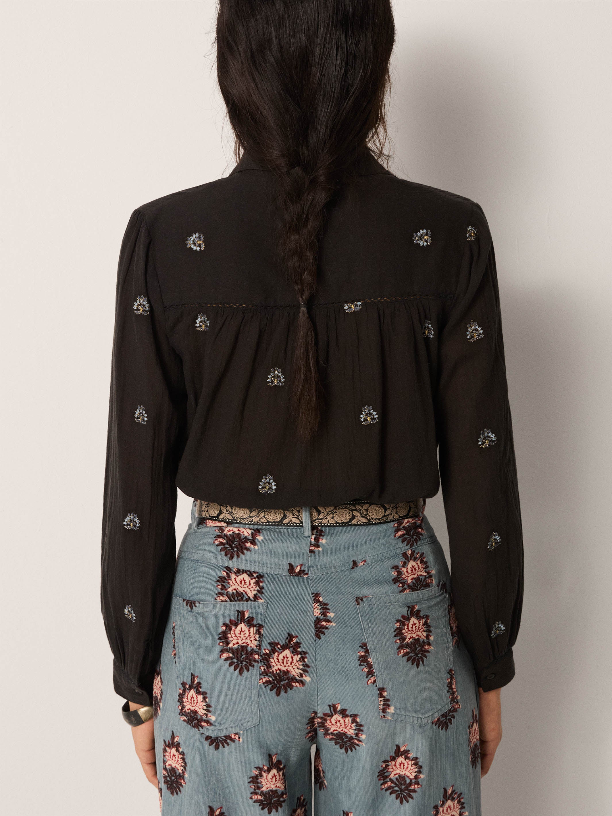Amrit Blouse Maison Hotel amrit-blouse-maison-hotel