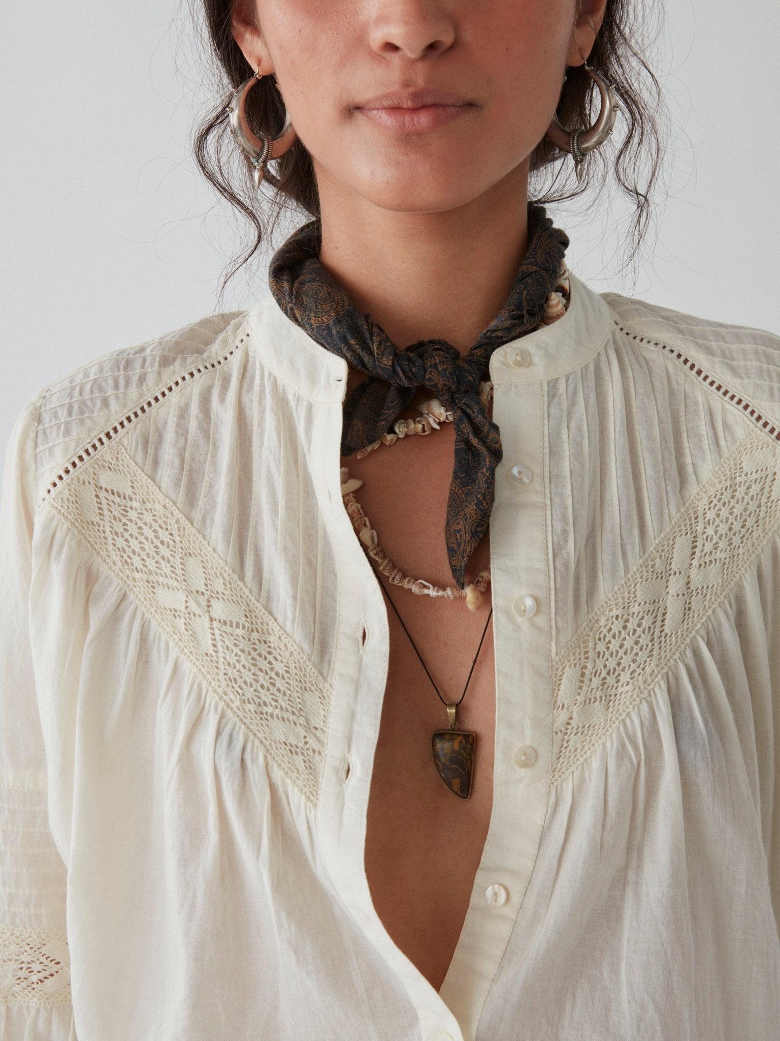 Agueda Blouse - Romance Bone - Maison Hotel