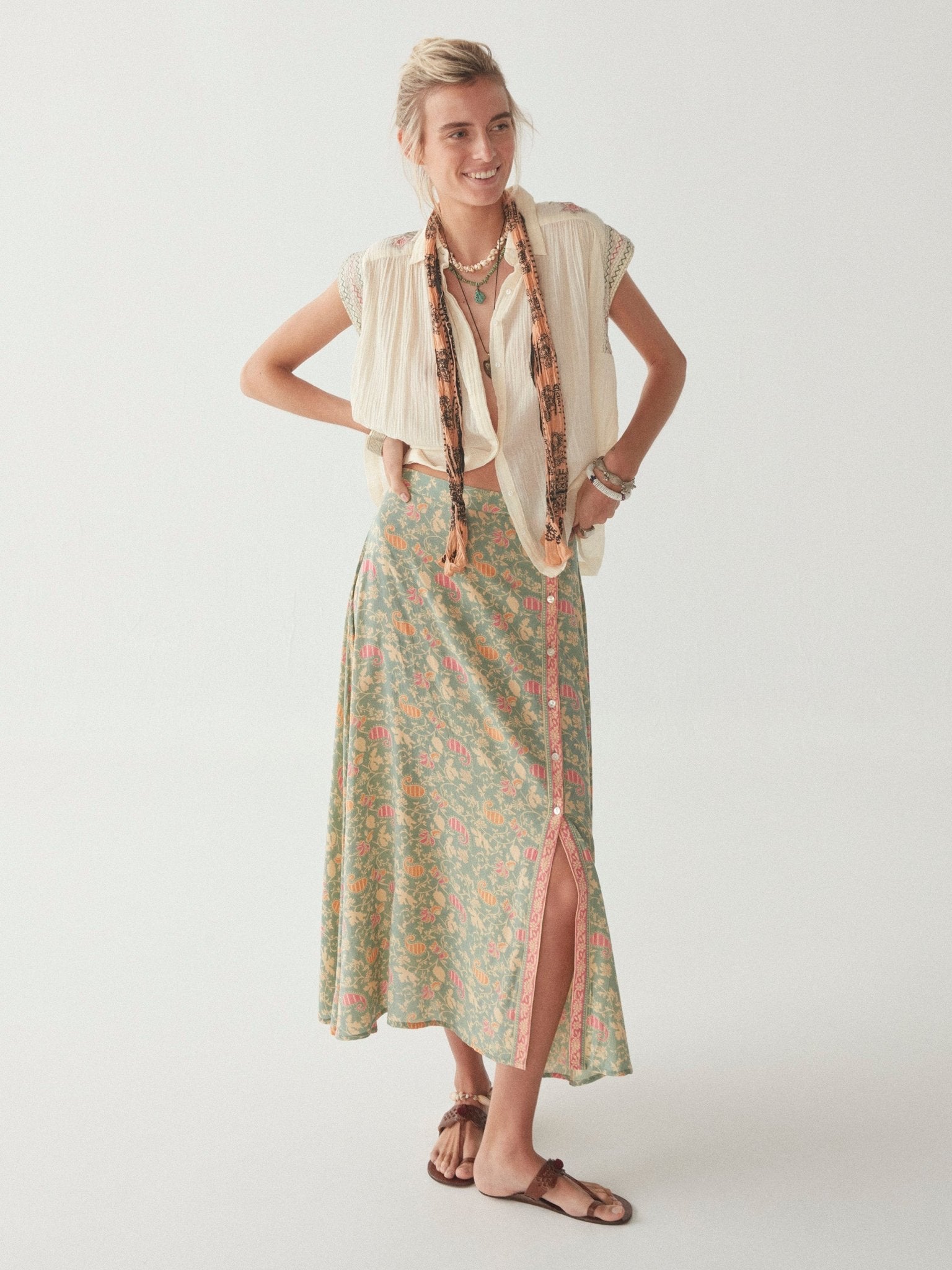 Alicia Blouse - Ischia Latte - Maison Hotel