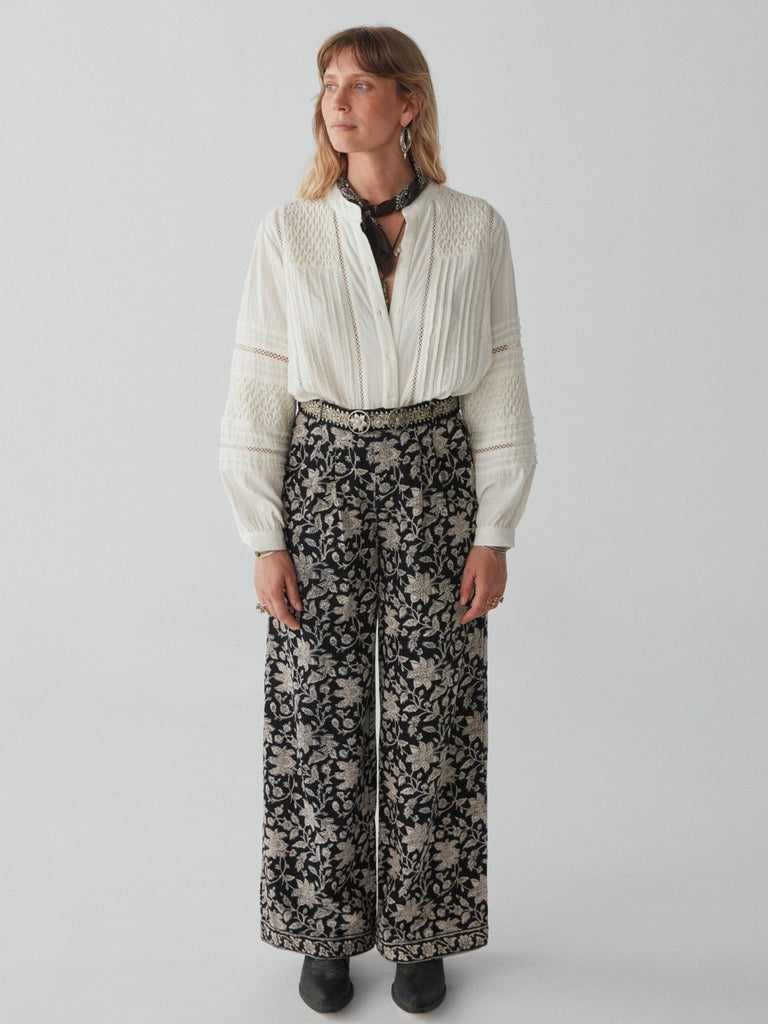 Angela Blouse - Meringe Cream - Maison Hotel