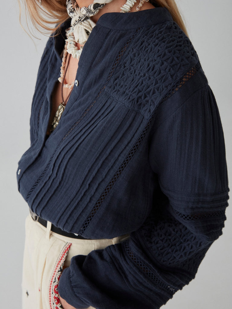 Angela Blouse - Meringe Navy - Maison Hotel