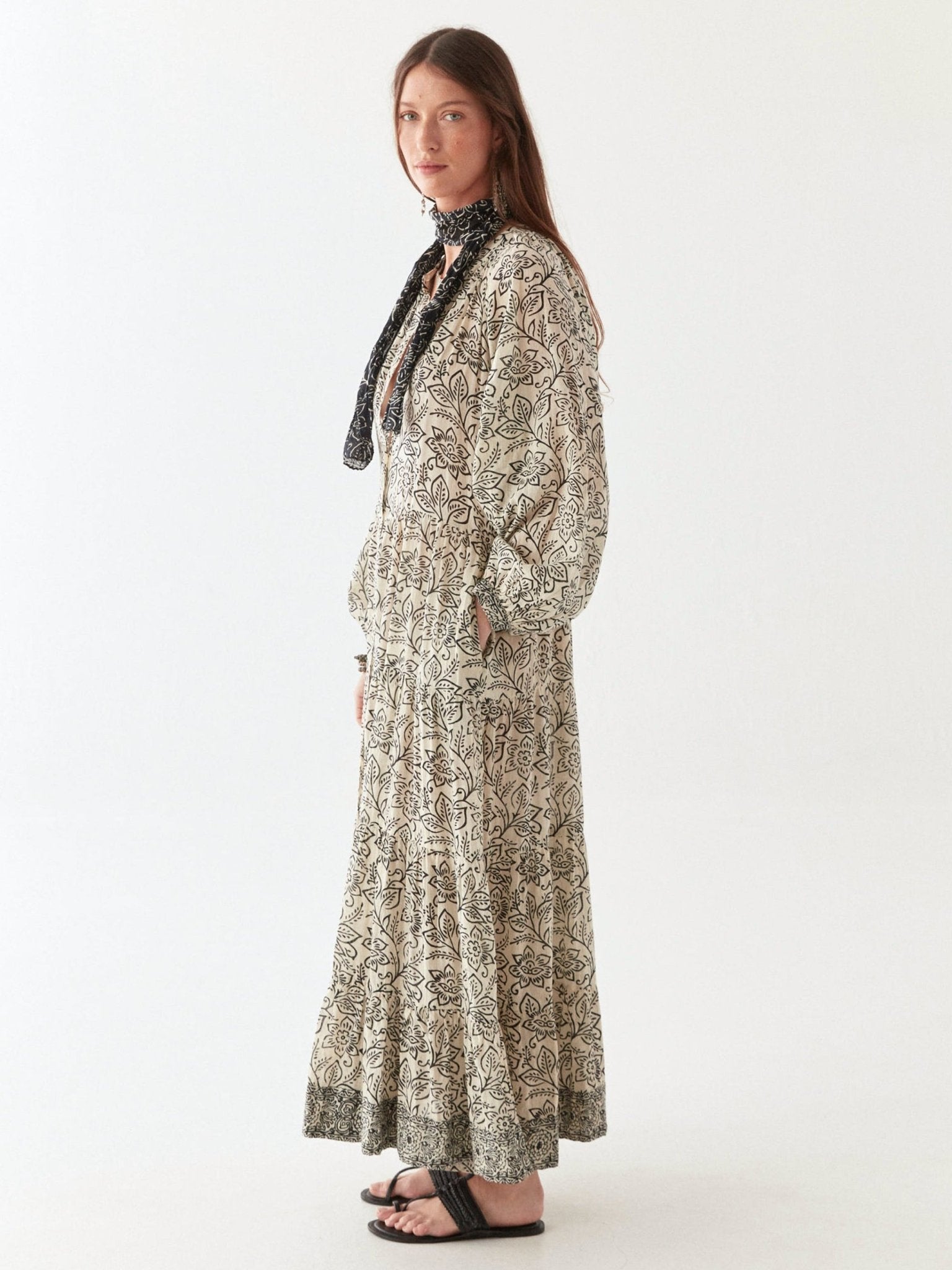 Antonia Dress Maison Hotel Antonia Dress Maison Hotel
