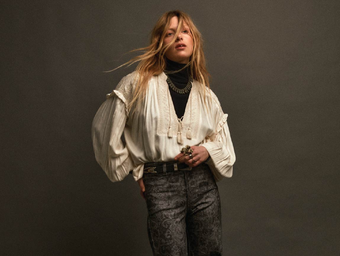 AW25 TOPS
