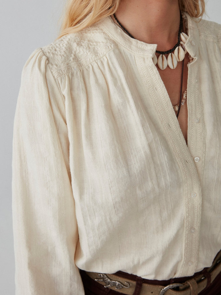 Beth Blouse - Damusi Shell - Maison Hotel
