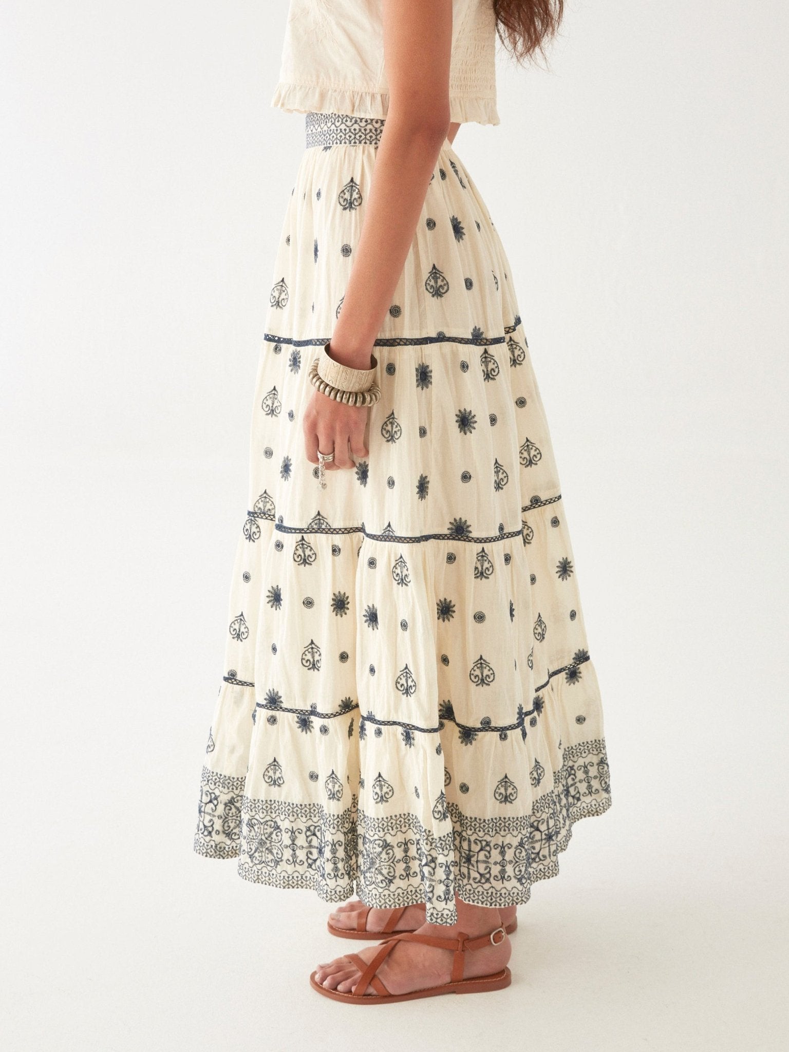 Charlotte Skirt - Off White - Maison Hotel