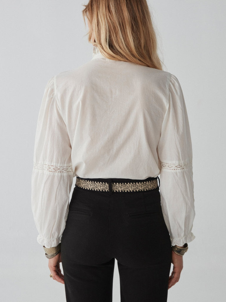Emanuelle Blouse - Panna Cotta - Maison Hotel