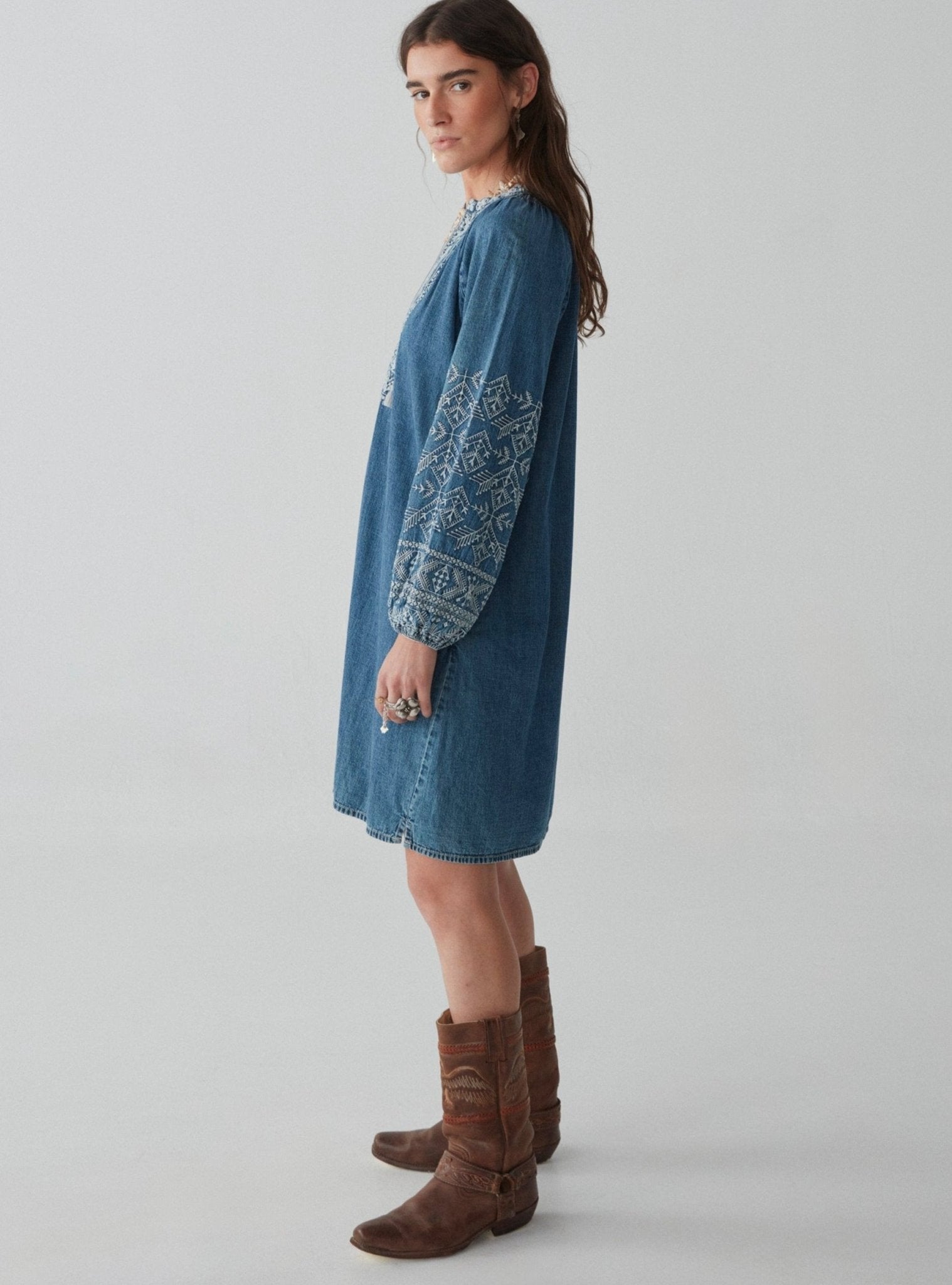 Emma Dress Maison Hotel Emma Dress Maison Hotel