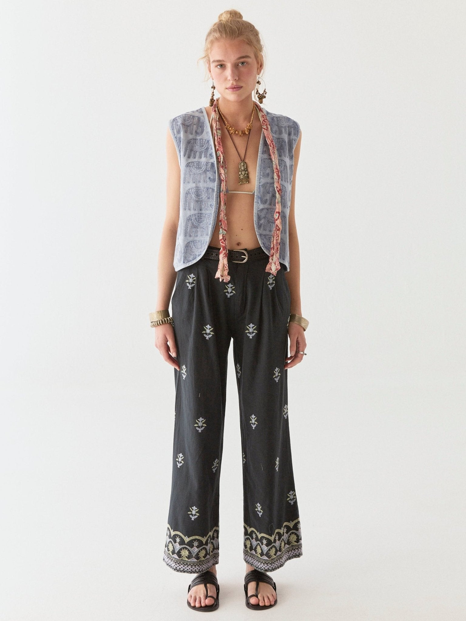 Jack Vest - Seven Nation - Maison Hotel