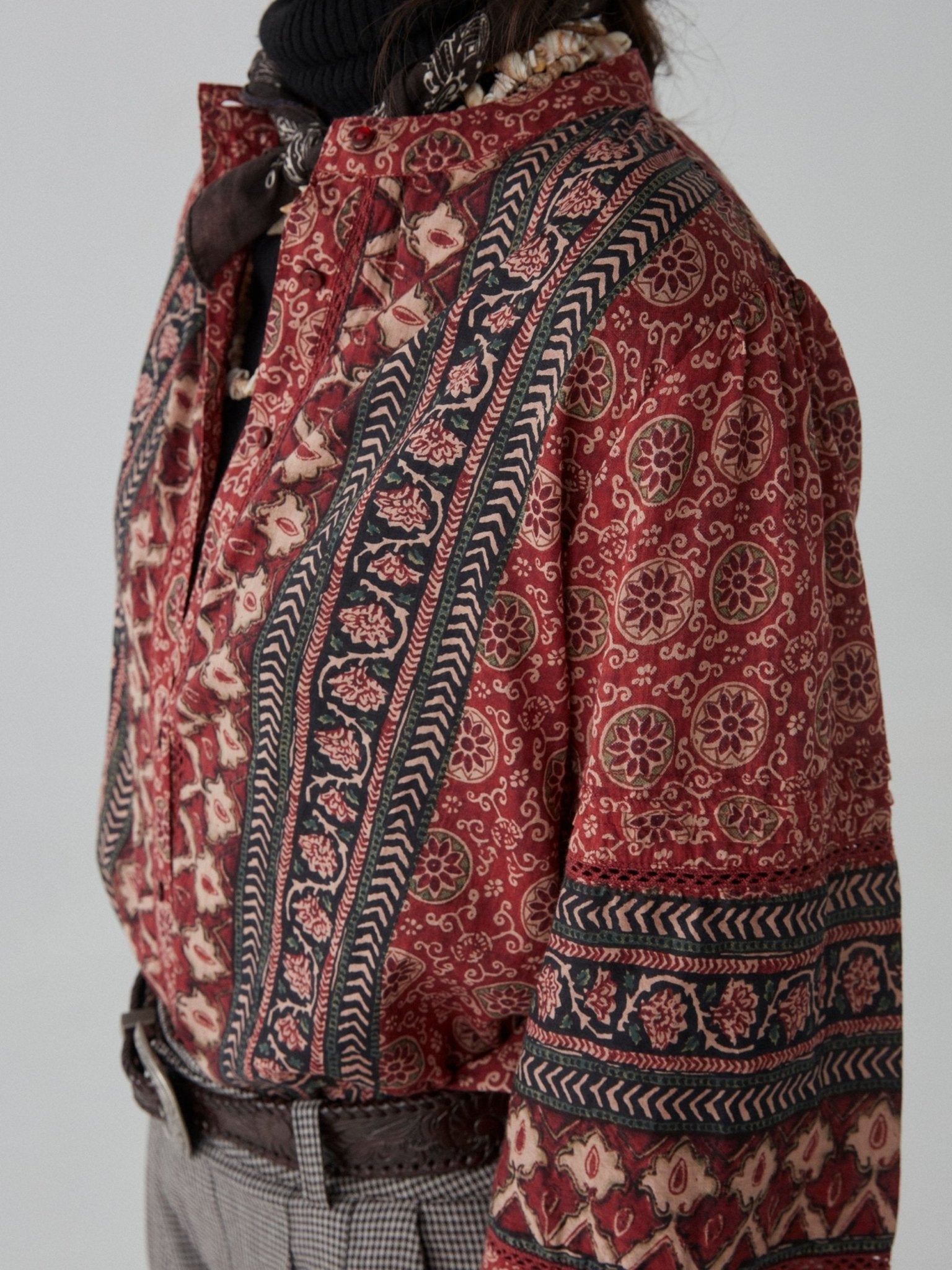 Louise Blouse - Wadi Rum - Maison Hotel