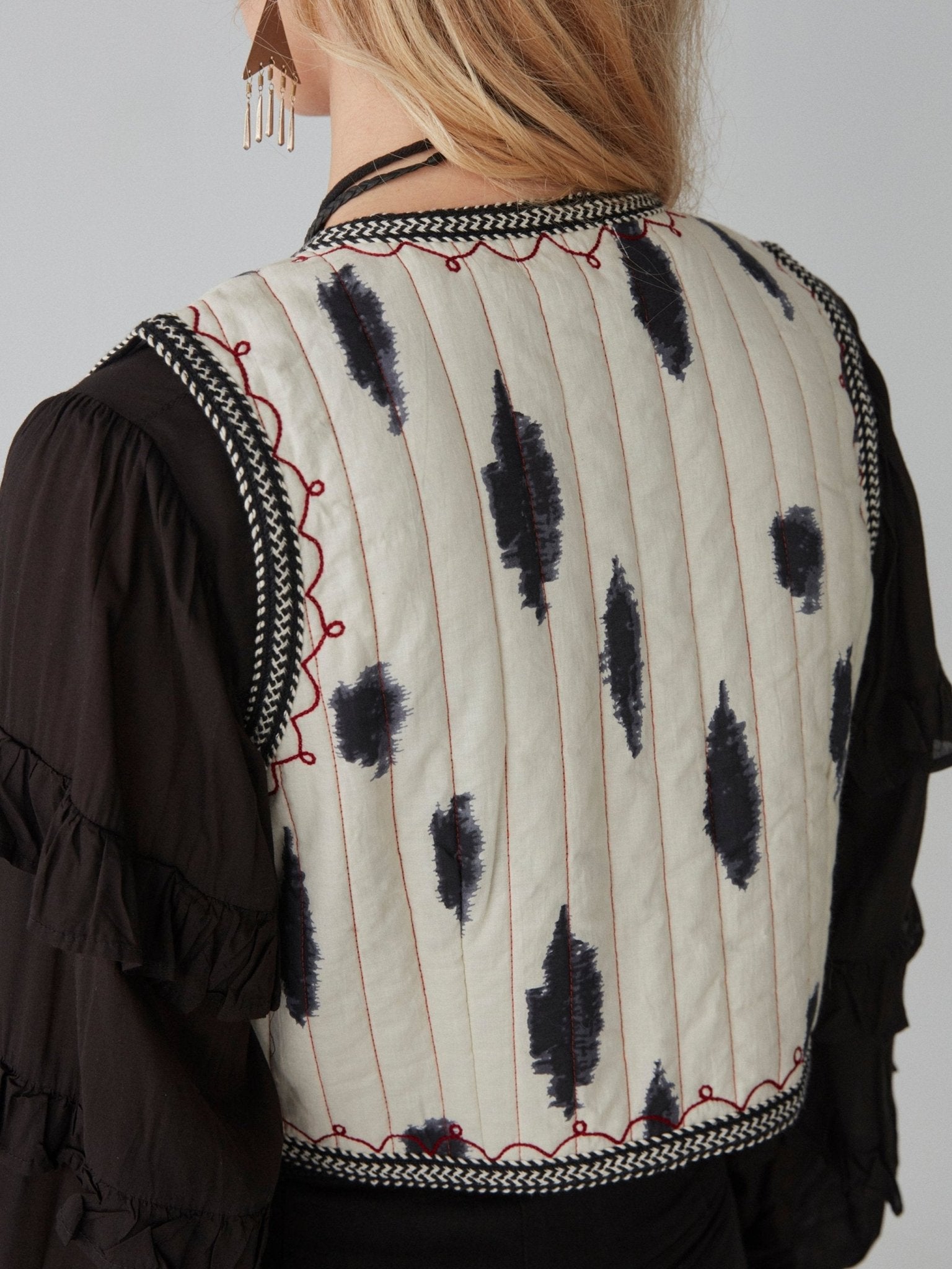 Rachel Vest - Dust in the Wind - Maison Hotel