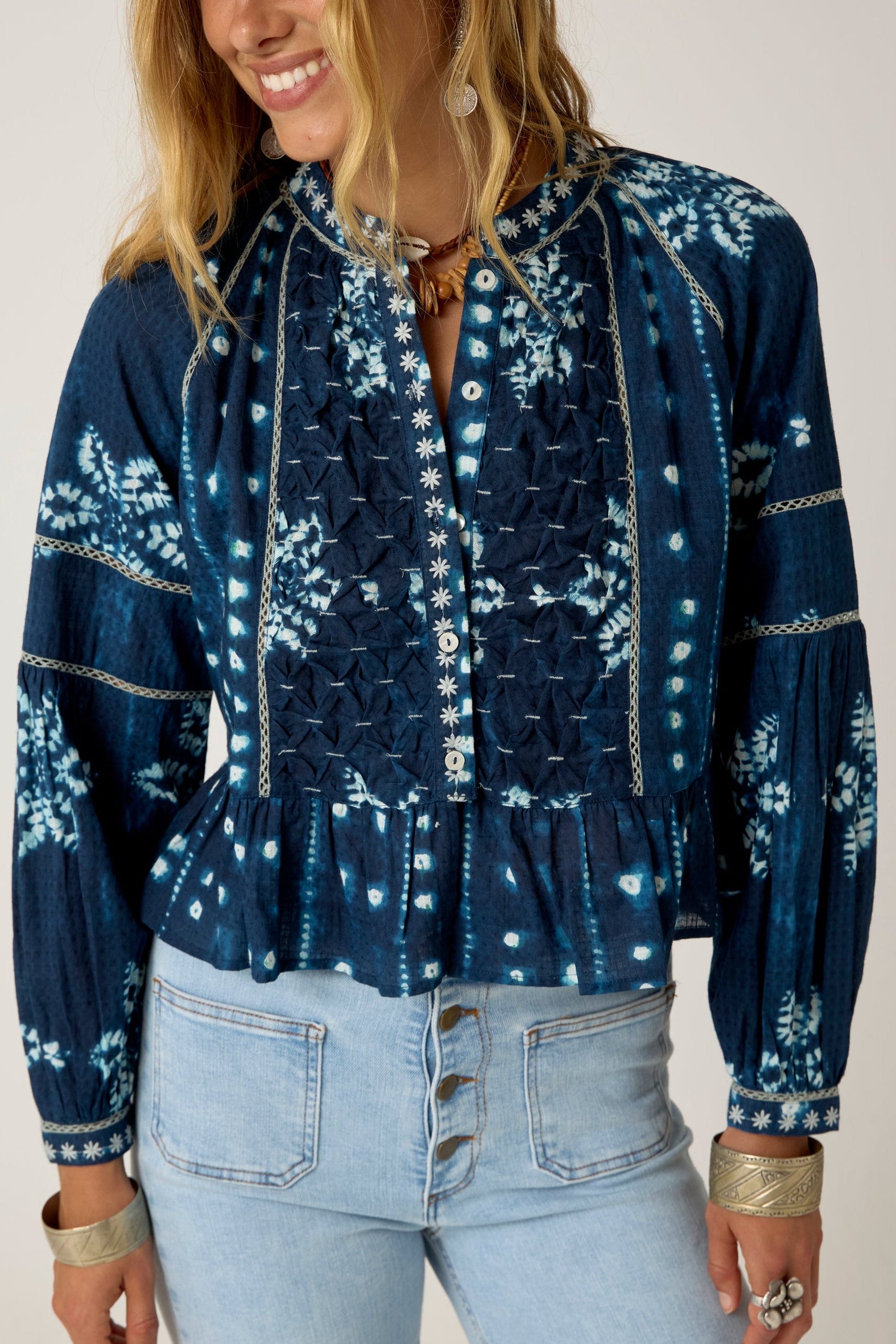 Sora Blouse