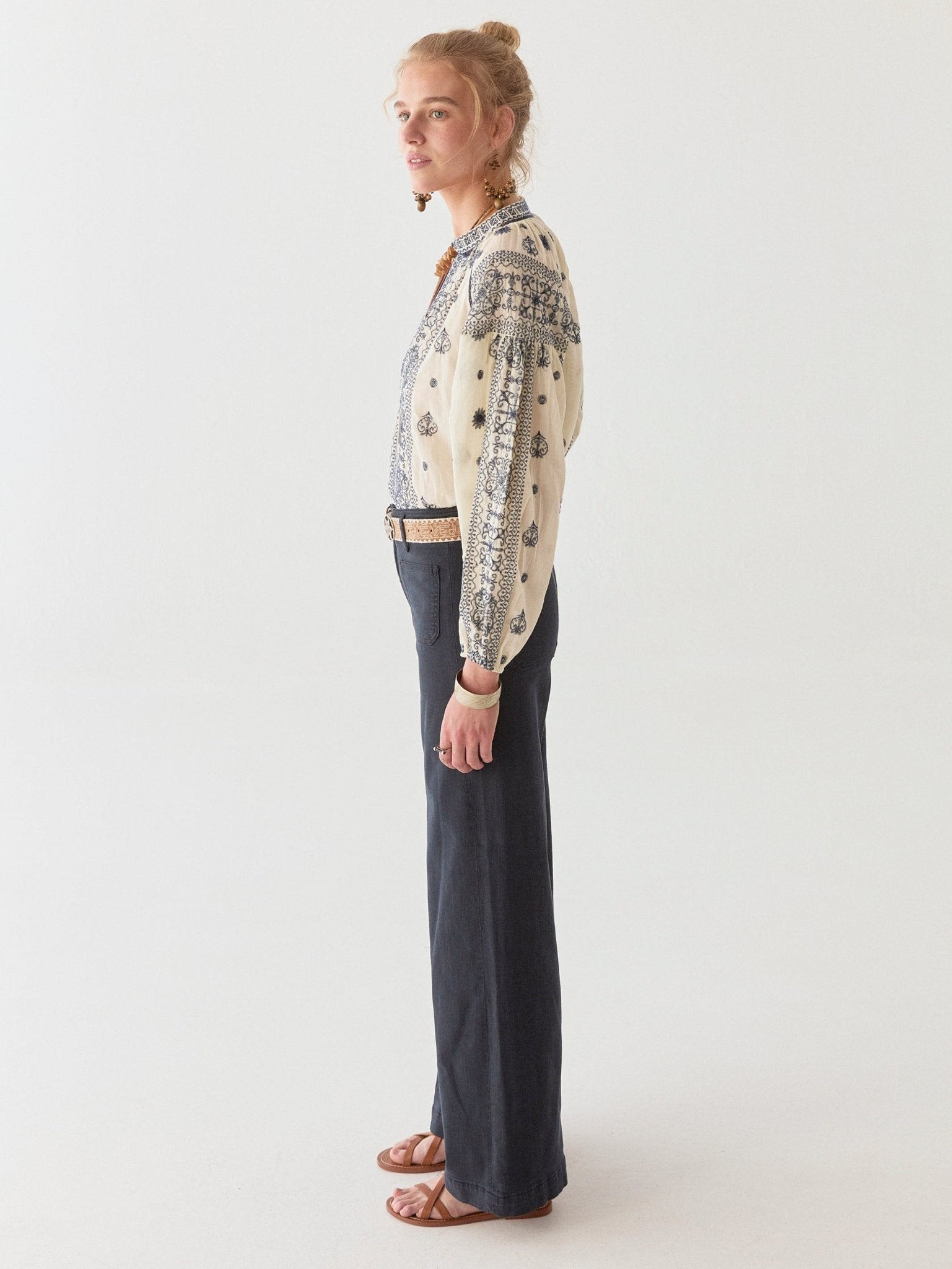 Stephanie Blouse - Off White - Maison Hotel