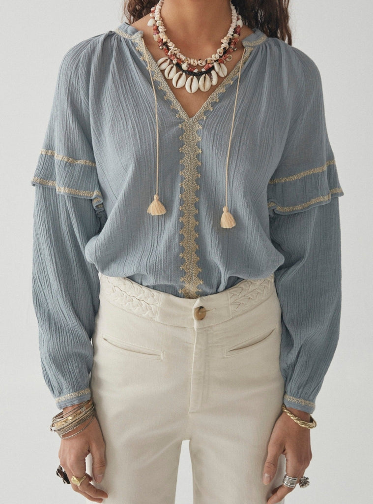 Antoinette Blouse - Bleu Ciel - Maison Hotel