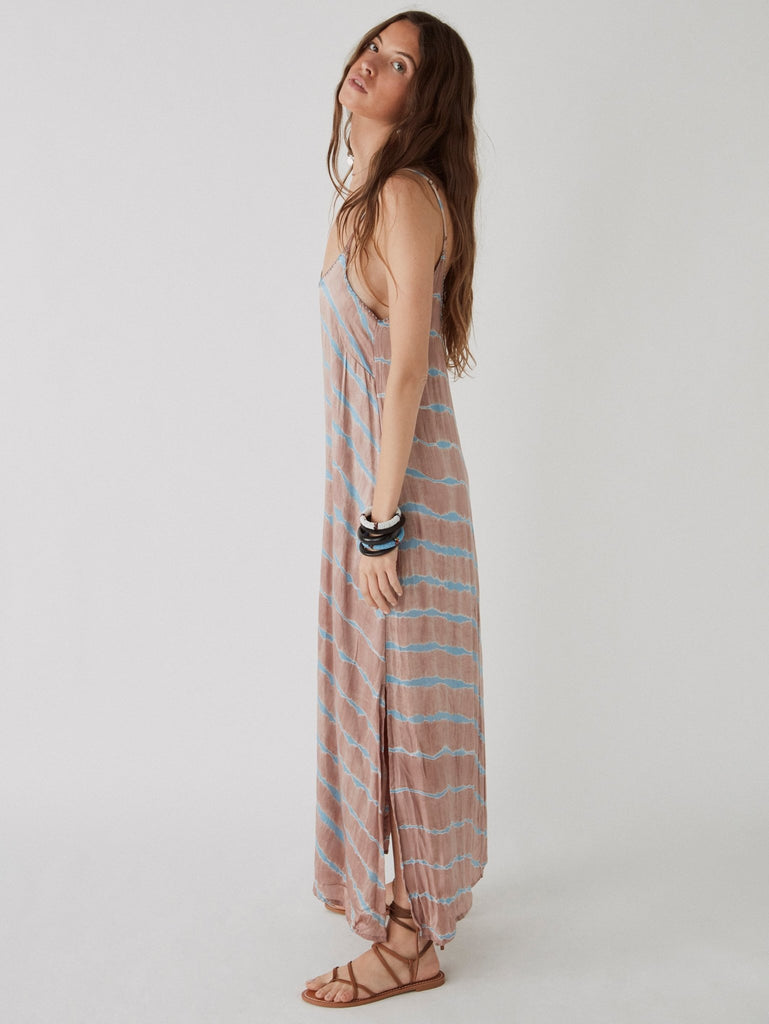 Bella Dress - Tie-Dye Rose - Maison Hotel