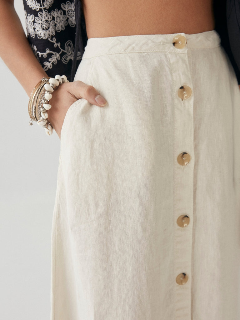 Carlota Skirt - Candy White - Maison Hotel