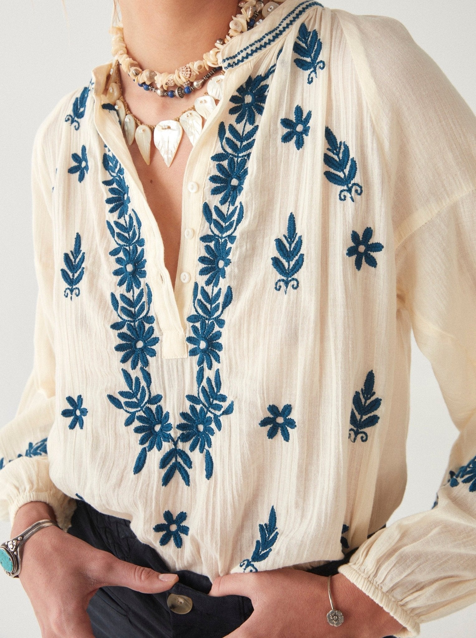 Lina Blouse - Holbox Blue - Maison Hotel