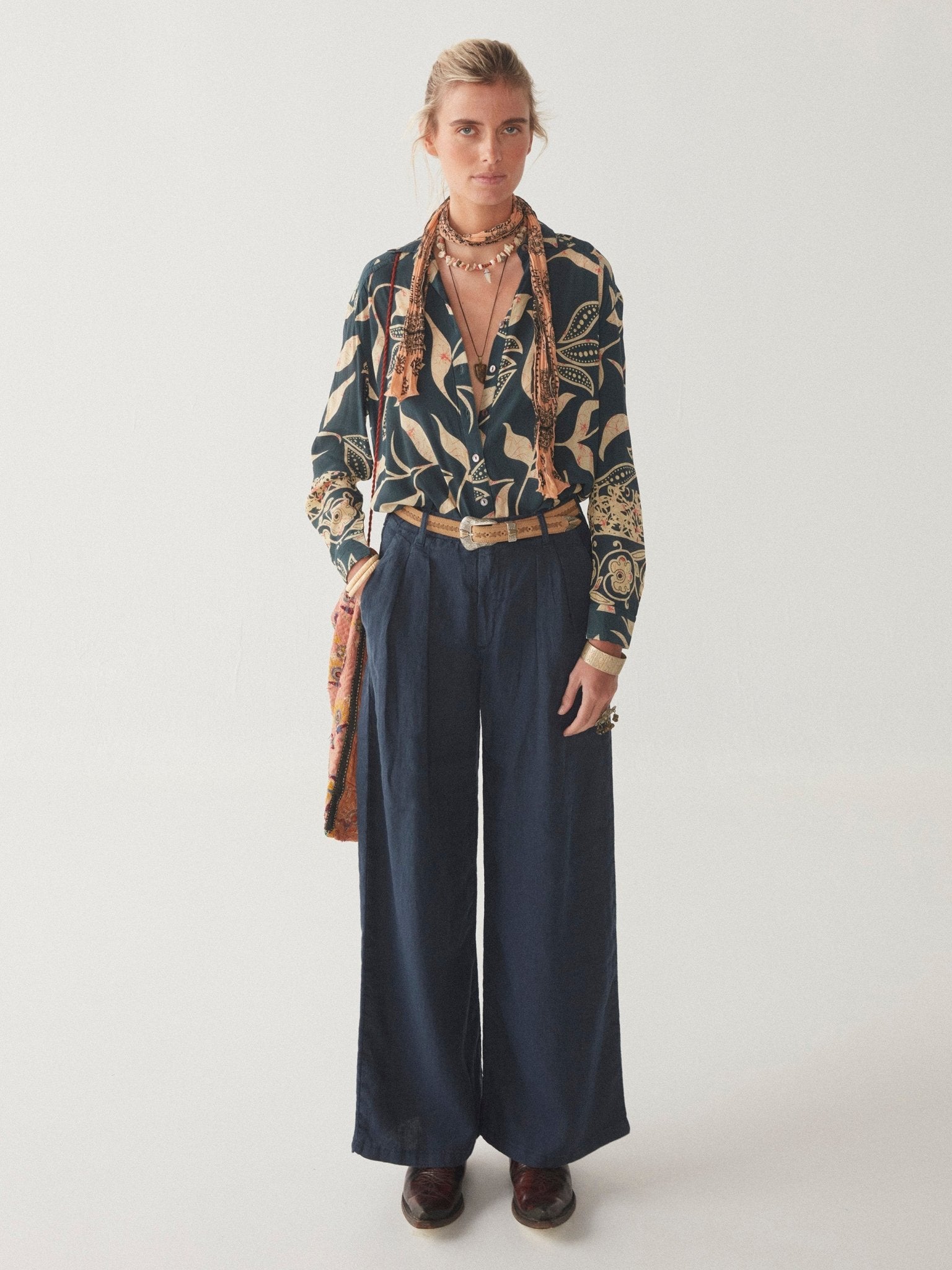 Palmira Blouse - Angaga Blue - Maison Hotel