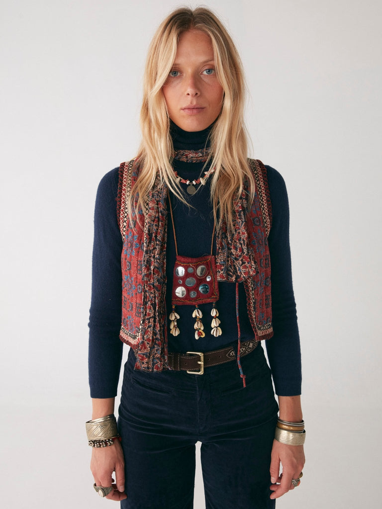 Pepe Vest - Gringo Red - Maison Hotel