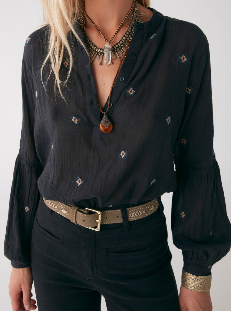 Zoe Blouse - Semille - Maison Hotel